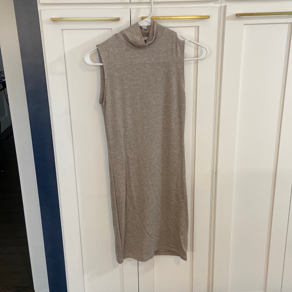 High neck t-Shirt dress